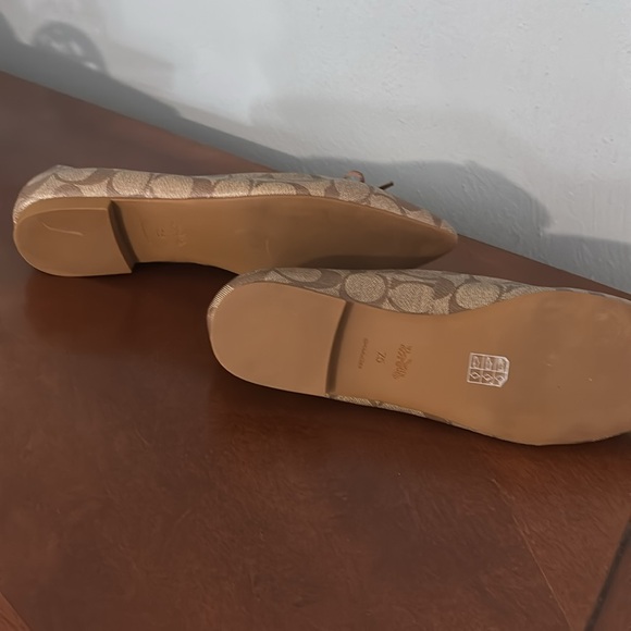 Coach Women's Brown Patterned Flats - Picture 2 of 5